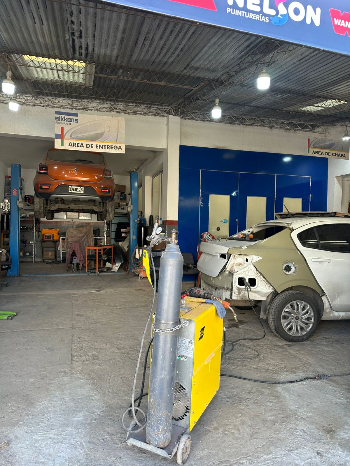 Trabajo realizado por Taller Ariel 8